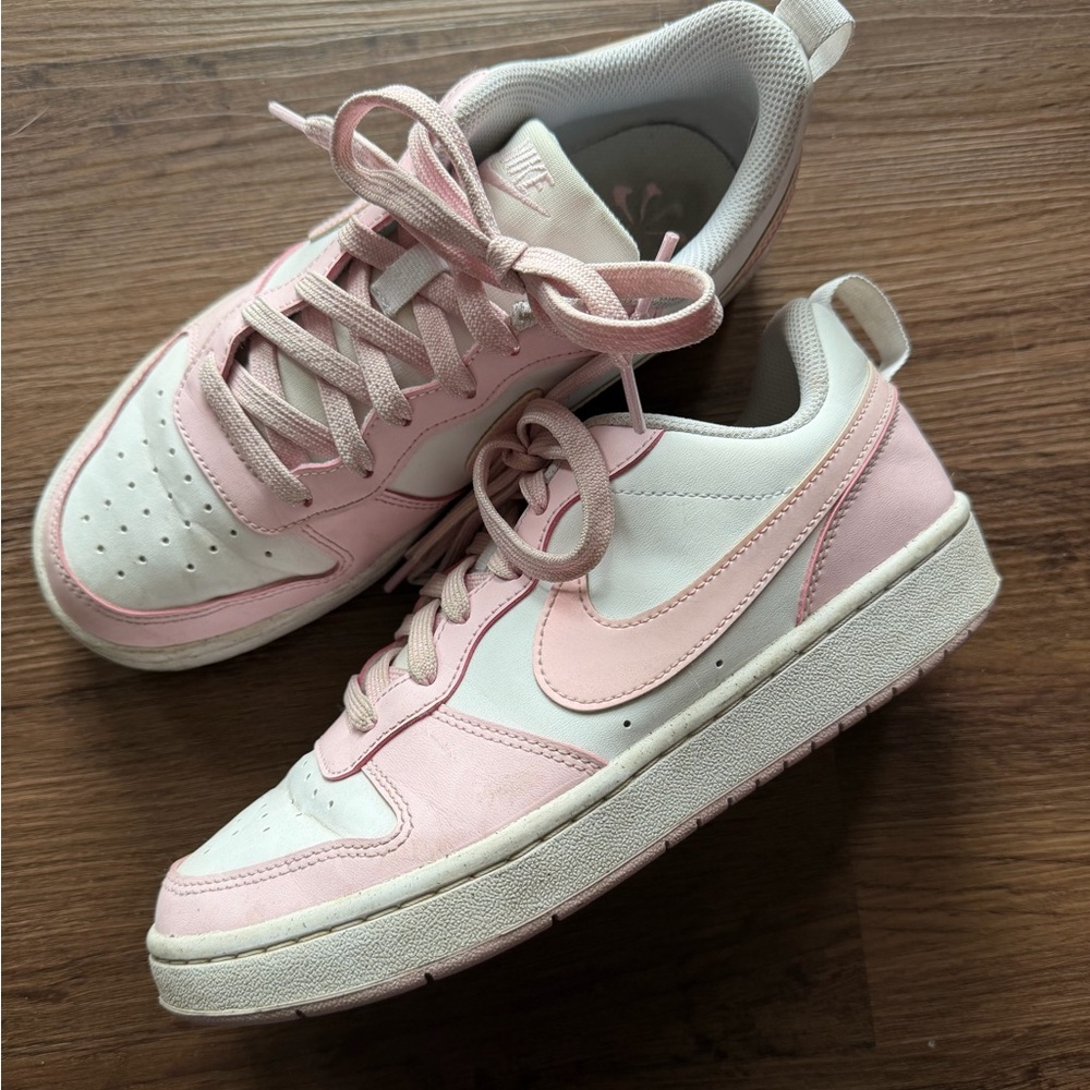 Pink Nikes - Picture 2 of 4